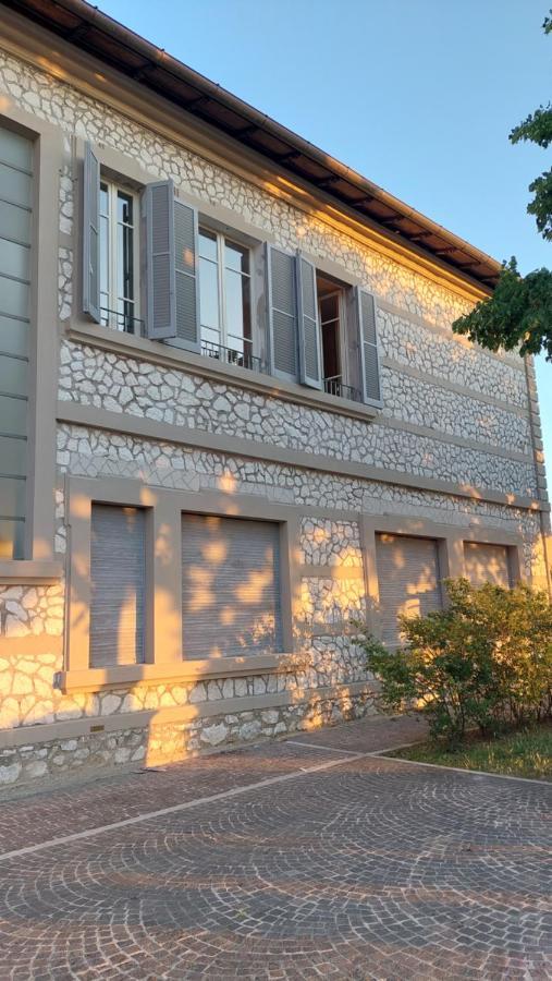 La Casa Del Mago Camere E Appartamenti Pissignano Exterior foto